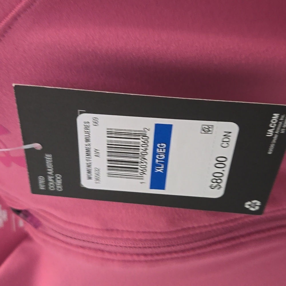 Women's Under Armour Shirt - Picture 3 of 6